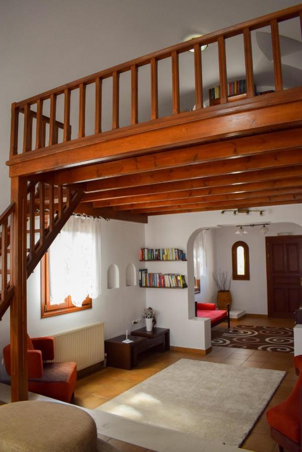 Sunshine House For 9, Cozy Set Up,Verandas, Sea View. Karterados (Santorini) Exterior foto