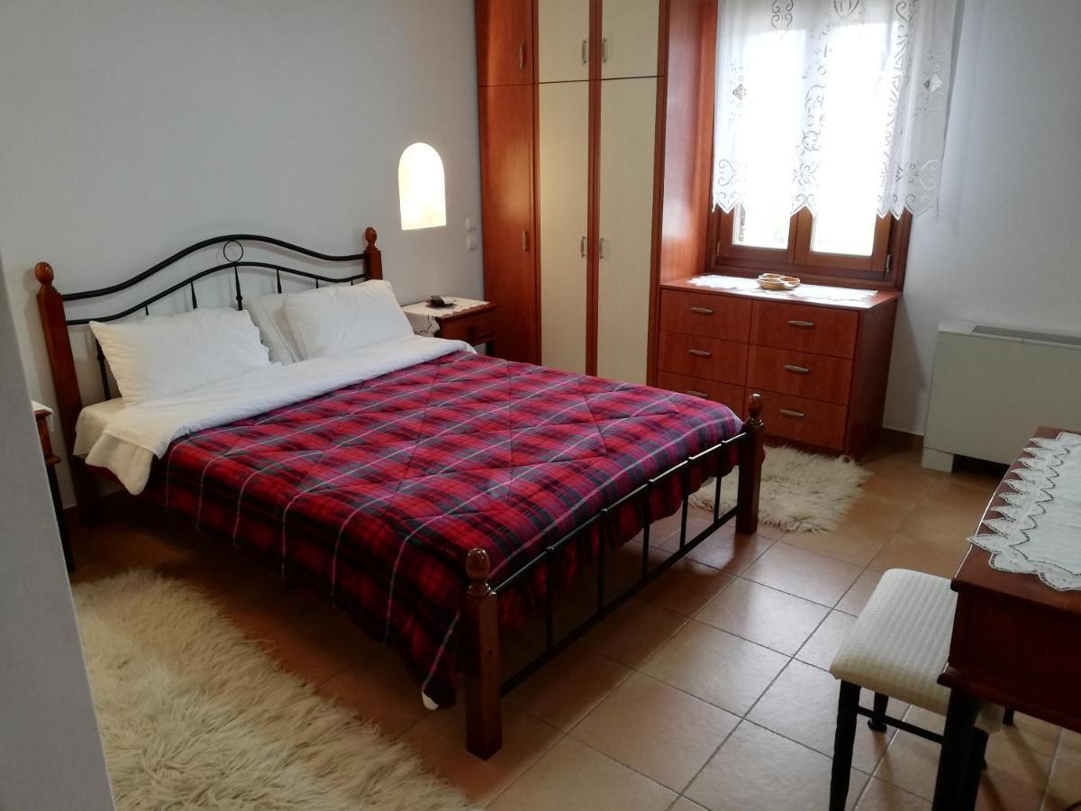 Sunshine House For 9, Cozy Set Up,Verandas, Sea View. Karterados (Santorini) Exterior foto