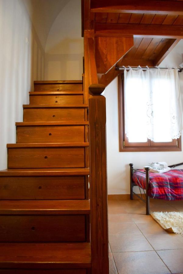 Sunshine House For 9, Cozy Set Up,Verandas, Sea View. Karterados (Santorini) Exterior foto