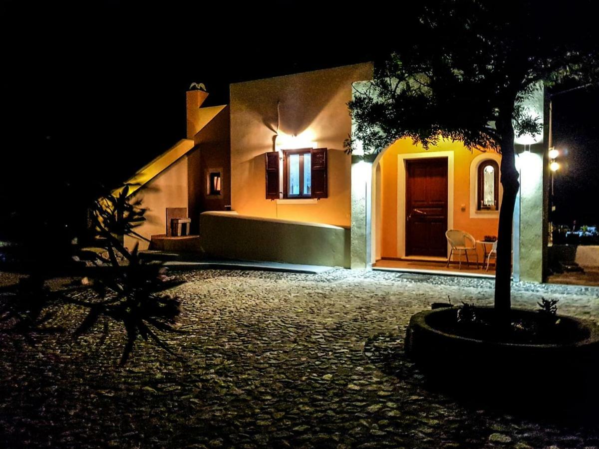 Sunshine House For 9, Cozy Set Up,Verandas, Sea View. Karterados (Santorini) Exterior foto