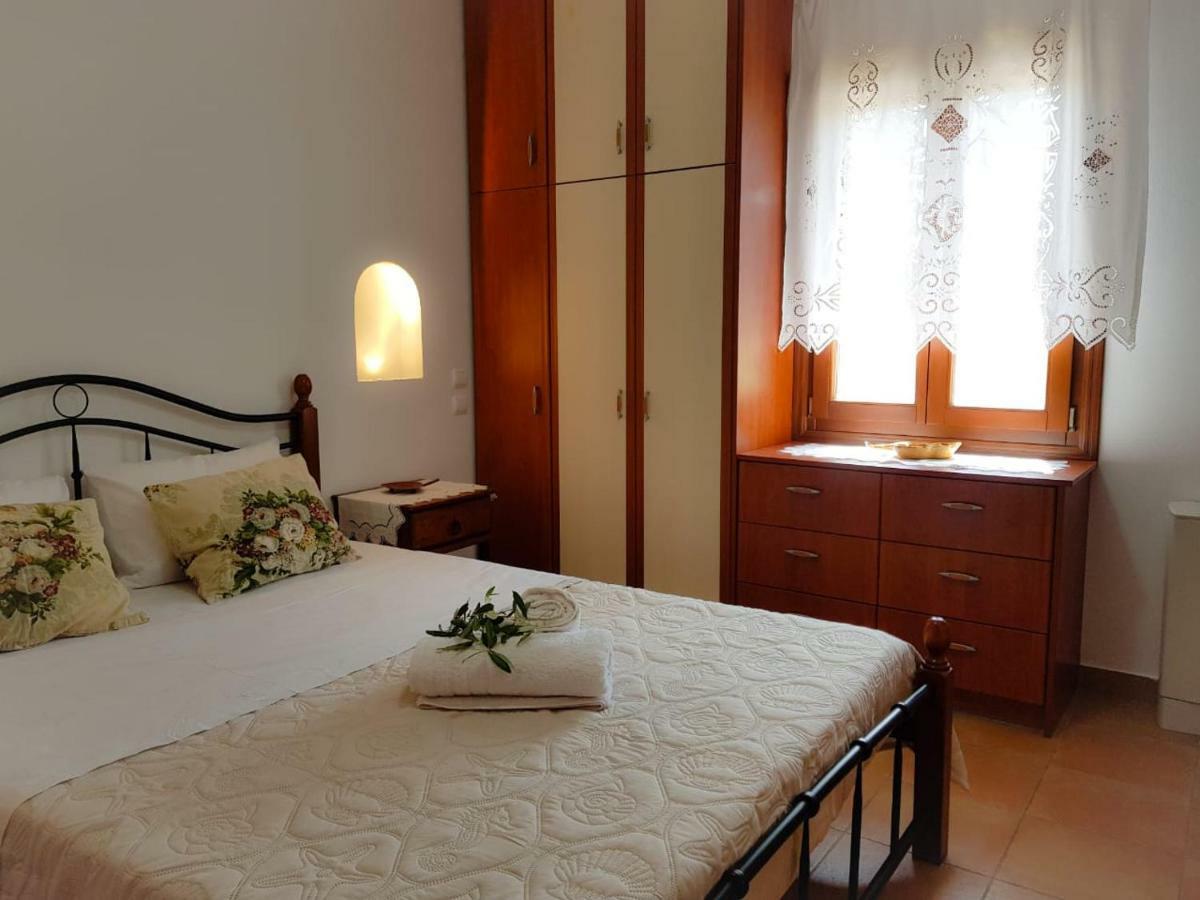 Sunshine House For 9, Cozy Set Up,Verandas, Sea View. Karterados (Santorini) Exterior foto