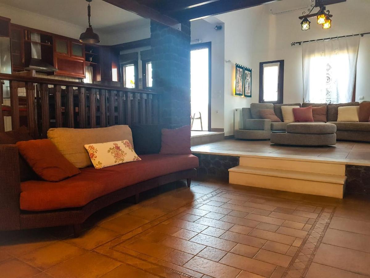 Sunshine House For 9, Cozy Set Up,Verandas, Sea View. Karterados (Santorini) Exterior foto