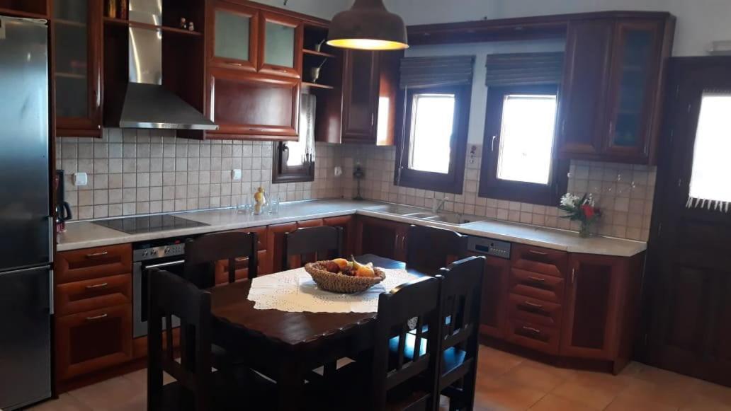 Sunshine House For 9, Cozy Set Up,Verandas, Sea View. Karterados (Santorini) Exterior foto
